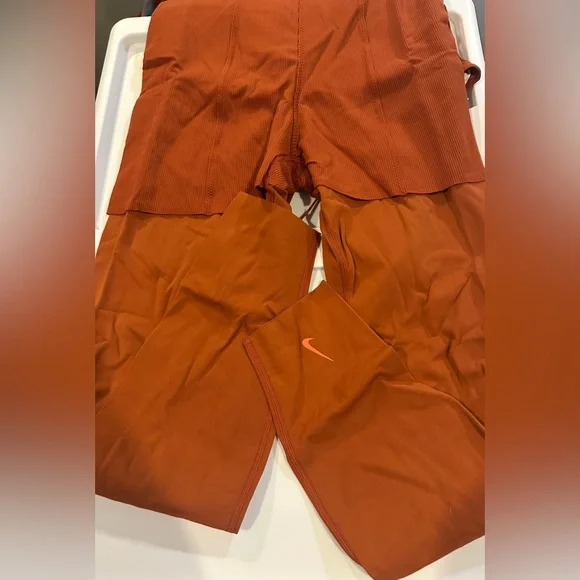 Rust color, Nike jumpsuit - Picture 3 of 5